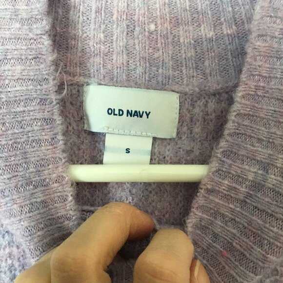 Women’s Old Navy Lavender Sweater Size Small - Picture 3 of 5